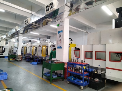 如何更好的保養(yǎng)維護(hù)CNC機(jī)加工機(jī)器呢？